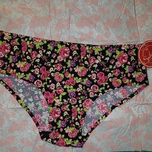 Seamless Hiphugger Undie